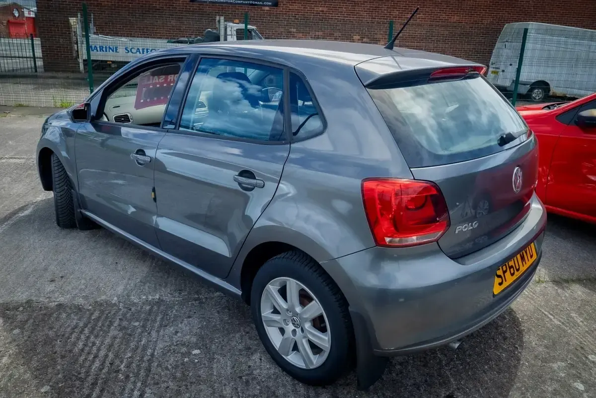 Used VW Polo SE 85 HP (62 kW) 2010 Grey Hatchback