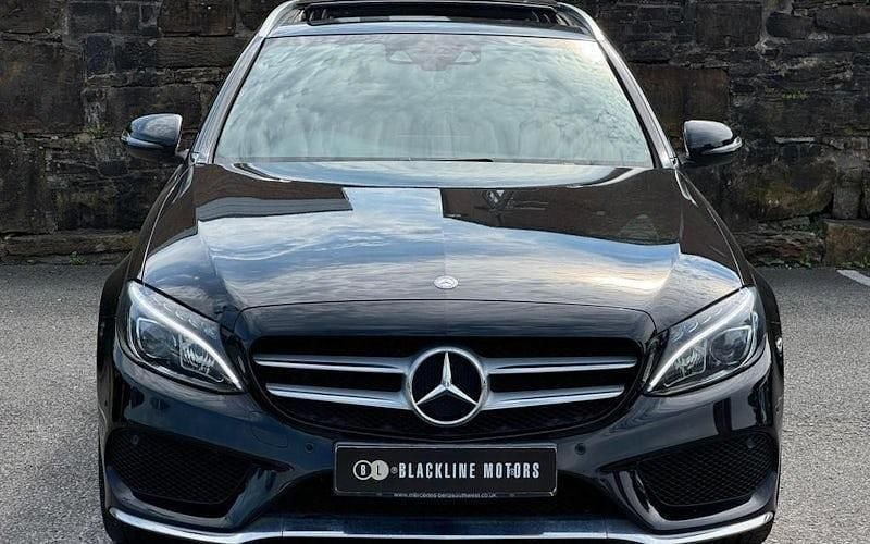 Used Mercedes C250 AMG Line Premium Plus 204 HP (150 kW) 2016 Estate