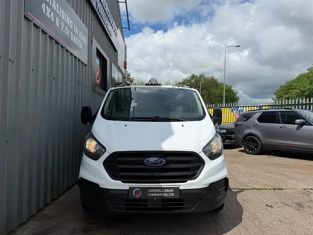 Used Ford Transit Custom 2018 White