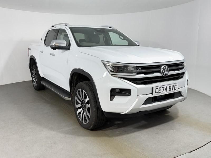 White Used 2024 VW Amarok Aventura Pickup | £44,995 (Good price) - Image 1/4