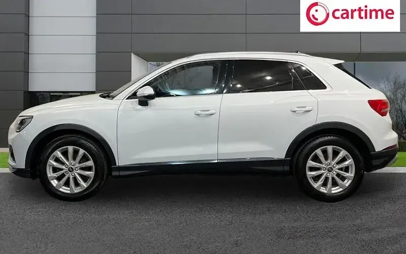 Used Audi Q3 Sport 150 HP (110 kW) 2026 SUV
