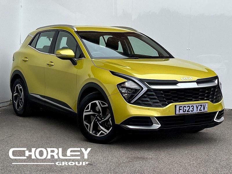 Yellow Used 2023 Kia Sportage 2 SUV | £19,837 (Good price) - Image 1/4