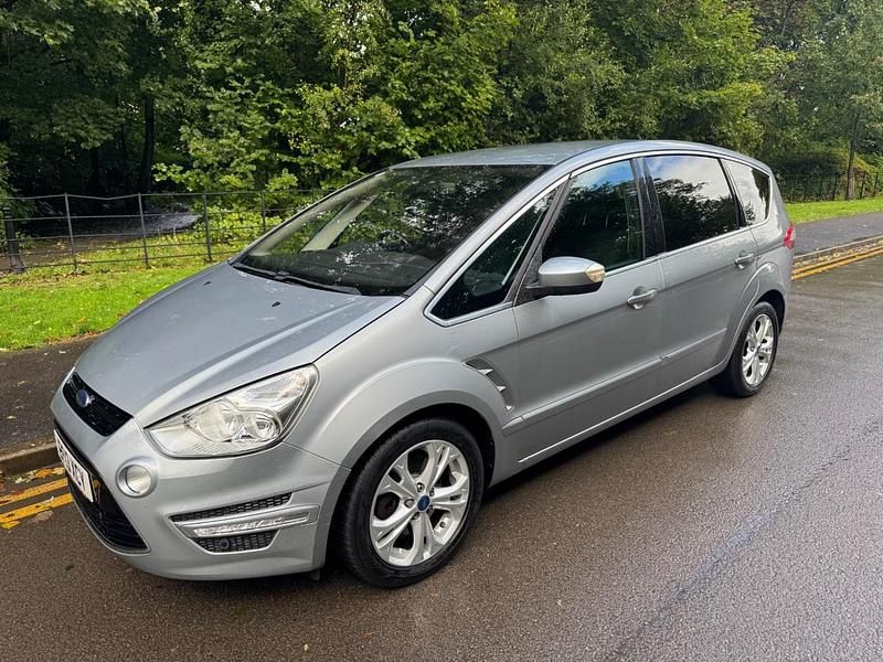 Silver Used 2013 Ford S-MAX Titanium MPV | £5,985 (Fair price) - Image 1/2