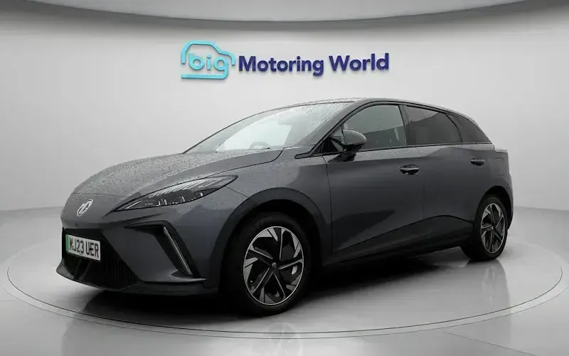 Usado MG MG4 EV Trophy 150 kW (204 HP) 2025 Citadino