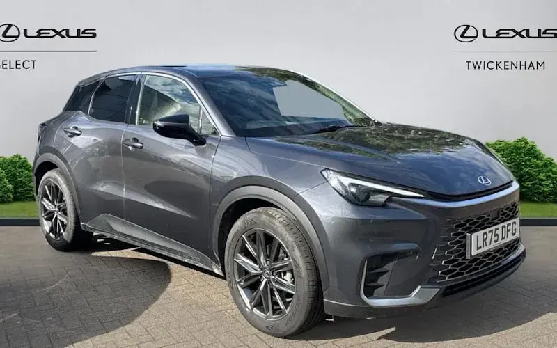 Used Lexus LBX 136 HP (100 kW) 2026 SUV
