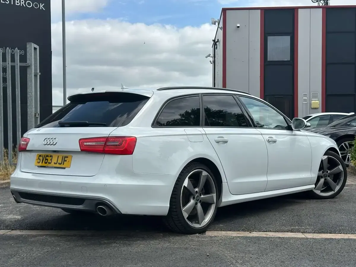 Used Audi A6 Black Edition 313 HP (230 kW) 2013 White Estate