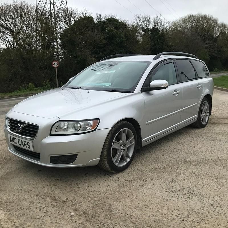 Used Volvo V50 SE 2009 Silver Estate