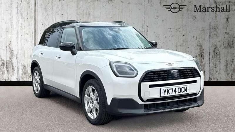 White Used 2025 Mini Countryman Classic SUV | £32,291 (Fair price) - Image 1/4