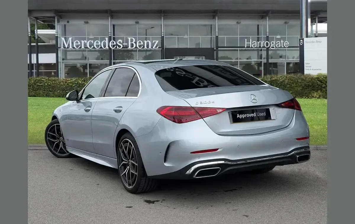 Used Mercedes C300 AMG Line Premium Plus 261 HP (191 kW) 2024 Silver Sedan