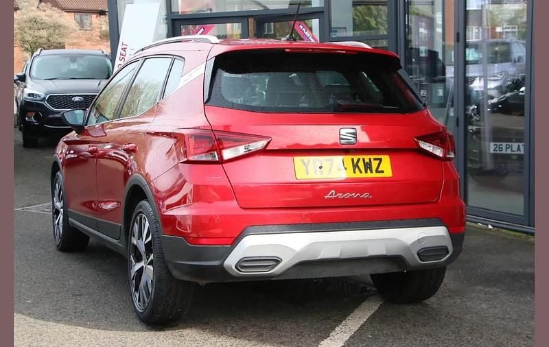 Used Seat Arona Xperience Lux 113 HP (83 kW) 2024 Red SUV