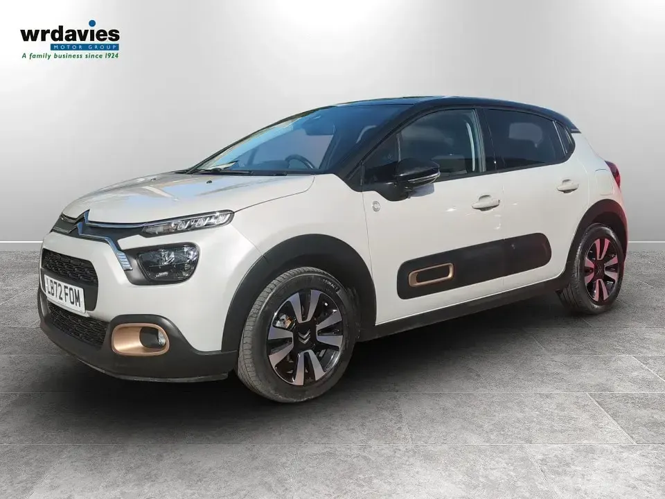 Begagnad Citroën C3 PureTech 82 HK (60 kW) 2022 Brun Halvkombi