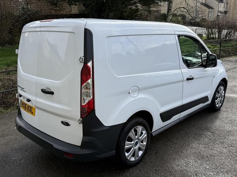 Used Ford Transit Connect 95 HP (69 kW) 2016 White MPV