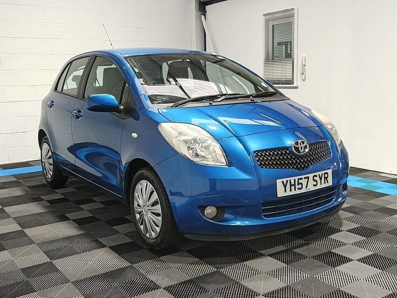 Blue Used 2007 Toyota Yaris T3 Hatchback | £4,995 (Fair price) - Image 1/4