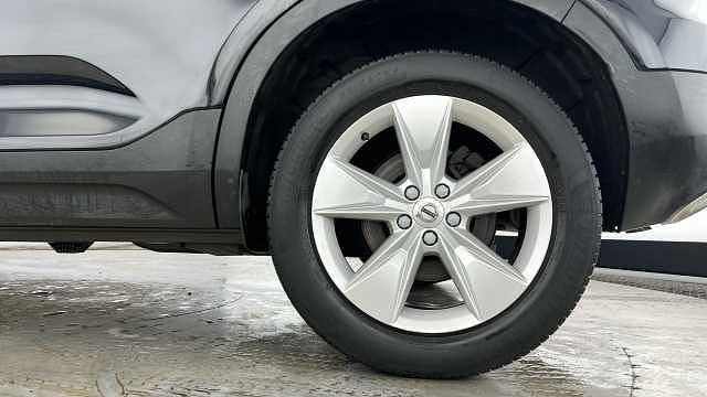 Used Volvo XC40 Core 161 HP (118 kW) 2023 SUV