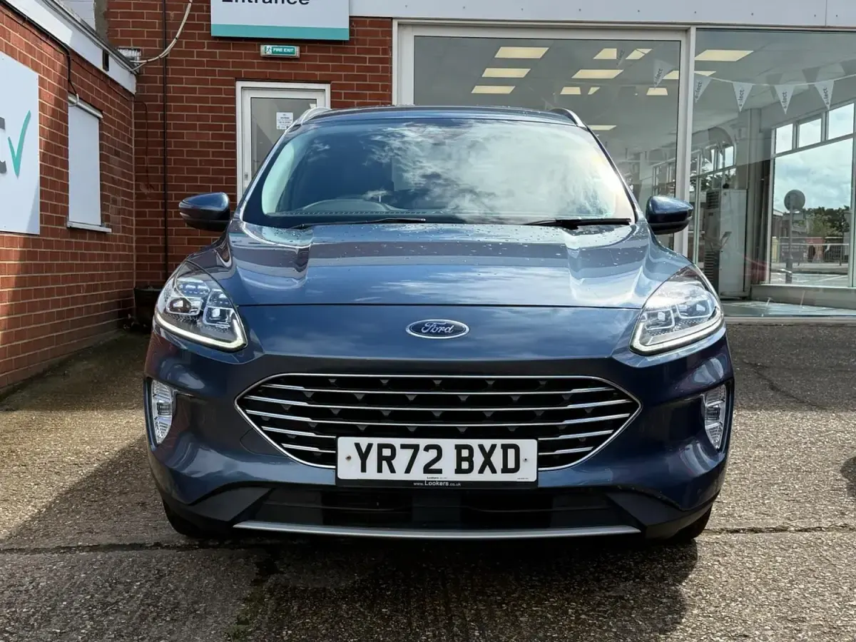 Used Ford Kuga Titanium 150 HP (110 kW) 2022 Blue SUV