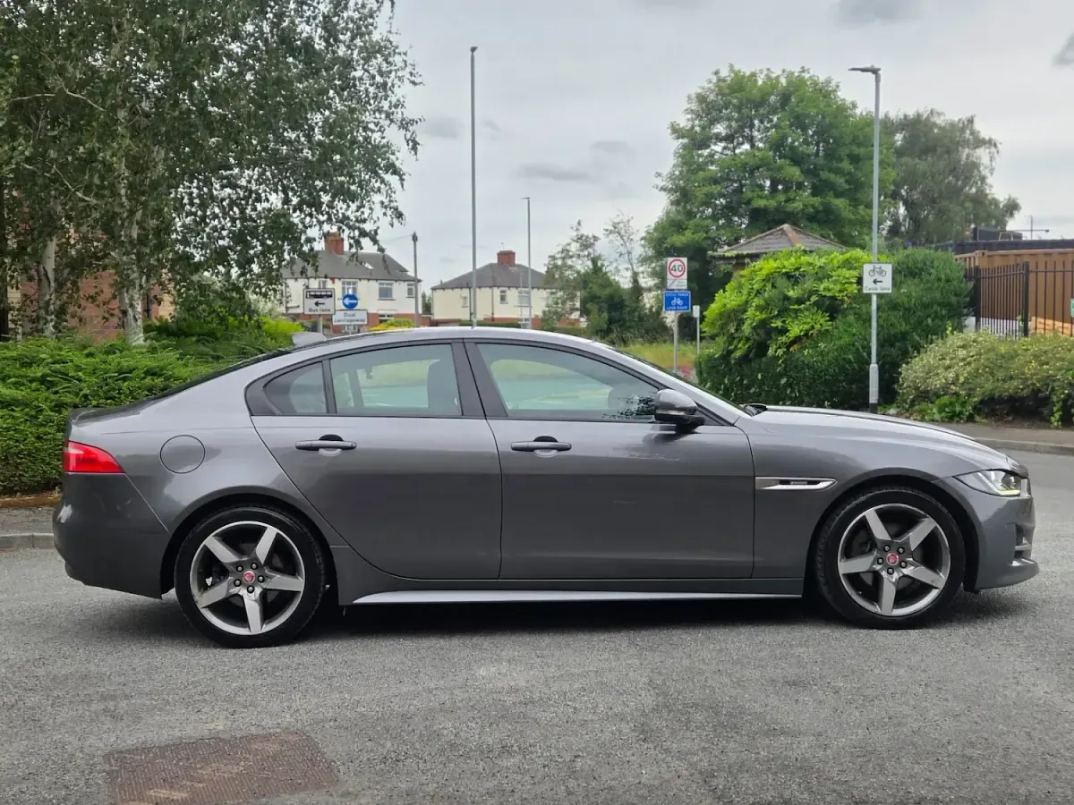 Used Jaguar XE R-Sport 180 HP (132 kW) 2019 Grey Sedan