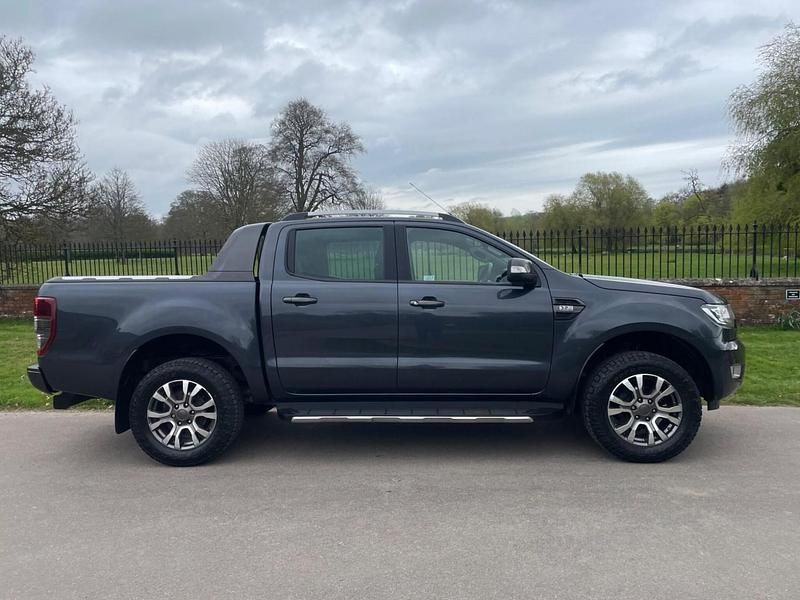 Used Ford Ranger Wildtrack 200 HP (147 kW) 2018 Grey Pickup