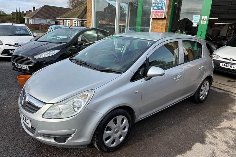 Used Vauxhall Corsa 100 HP (73 kW) 2010 Silver Hatchback