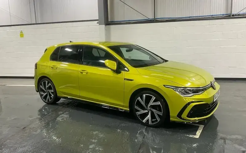 Used VW Golf VIII R-line 150 HP (110 kW) 2022 Hatchback