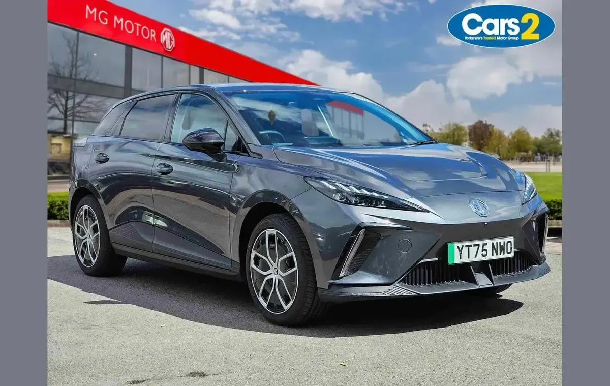 Used MG MG4 EV Trophy 150 kW (204 HP) 2025 Hatchback