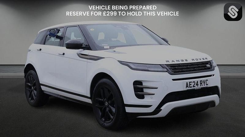 Fuji white Used 2024 Land Rover Range Rover evoque SE Dynamic SUV | £35,900 (Fair price) - Image 1/4