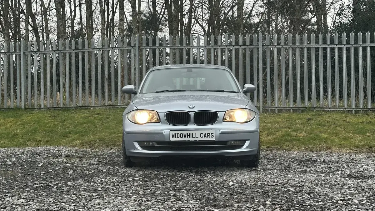 Used BMW 118 143 HP (105 kW) 2009 Blue Hatchback