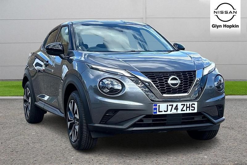 Grey New 2025 Nissan Juke Acenta Premium SUV | £18,284 (Good price) - Image 1/4