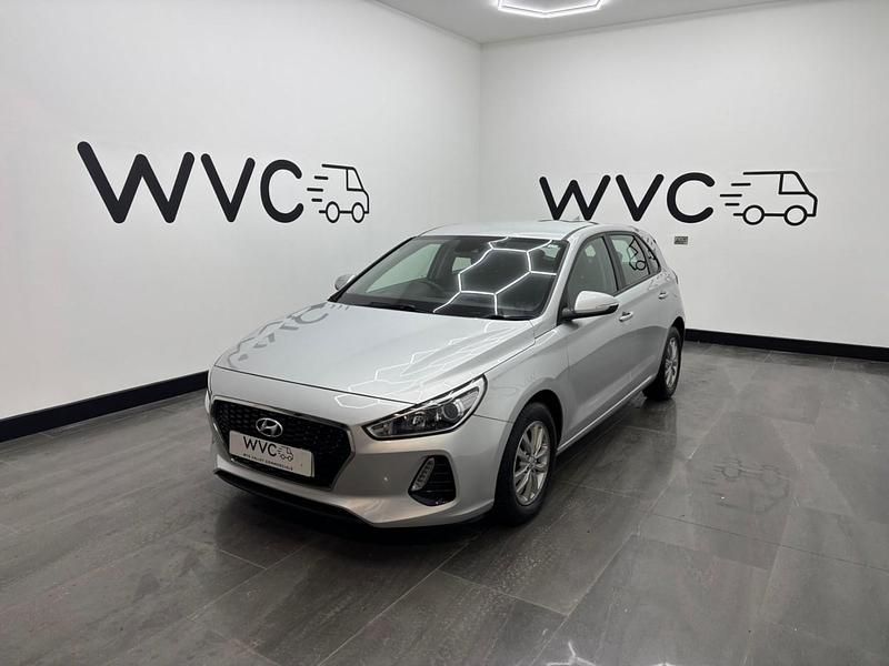 Used Hyundai i30 SE 110 HP (80 kW) 2018 Silver Hatchback