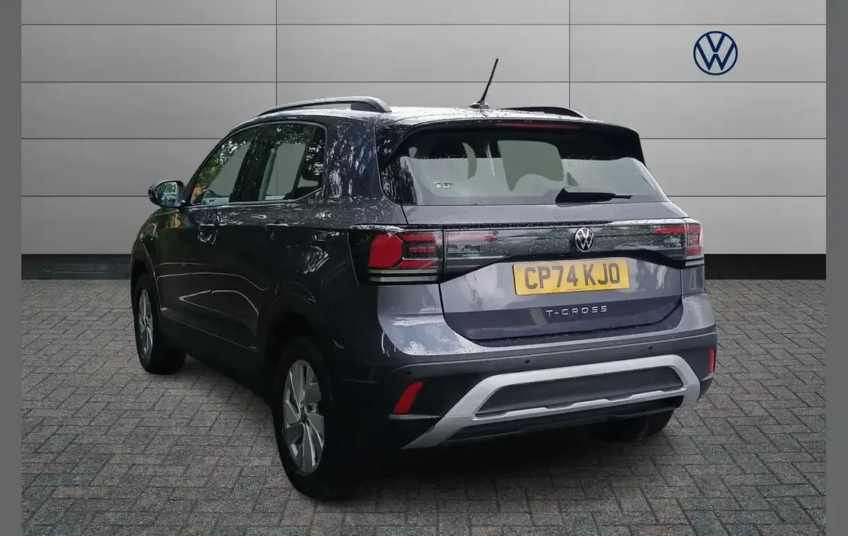 Used VW T-Cross Life 95 HP (69 kW) 2025 Grey SUV