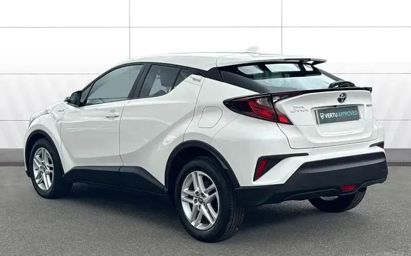 Used Toyota C-HR 122 HP (89 kW) 2023 SUV