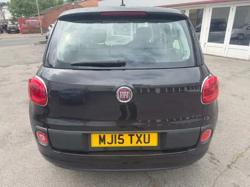Used Fiat 500L Pop Star 95 HP (69 kW) 2015 Grey MPV