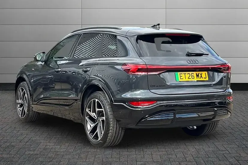 Used Audi Q6 e-tron Black Edition 222 kW (302 HP) 2026 Manhattan grey SUV
