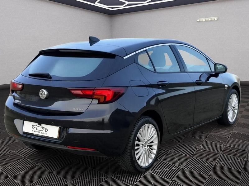 Used Vauxhall Astra Elite 150 HP (110 kW) 2016 Black Hatchback