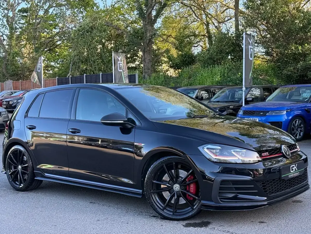Used VW Golf VII GTI 290 HP (213 kW) 2019 Hatchback