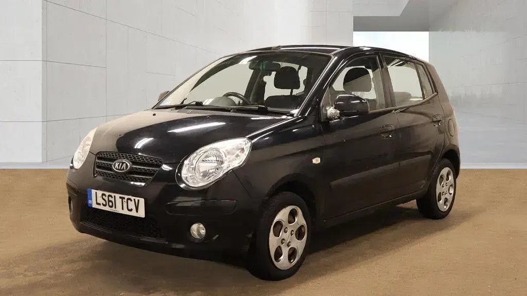 Used Kia Picanto 64 HP (47 kW) 2011 Black Hatchback