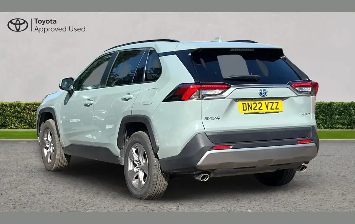 Used Toyota RAV4 Hybrid 214 HP (157 kW) 2022 Green SUV