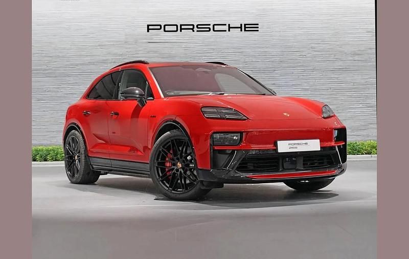 Used Porsche Macan 419 kW (571 HP) 2026 Red SUV