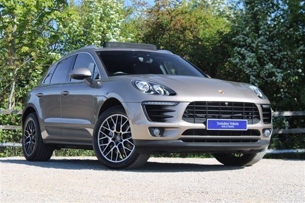 Beige Used 2016 Porsche Macan SUV | £23,495 (Fair price) - Image 1/1