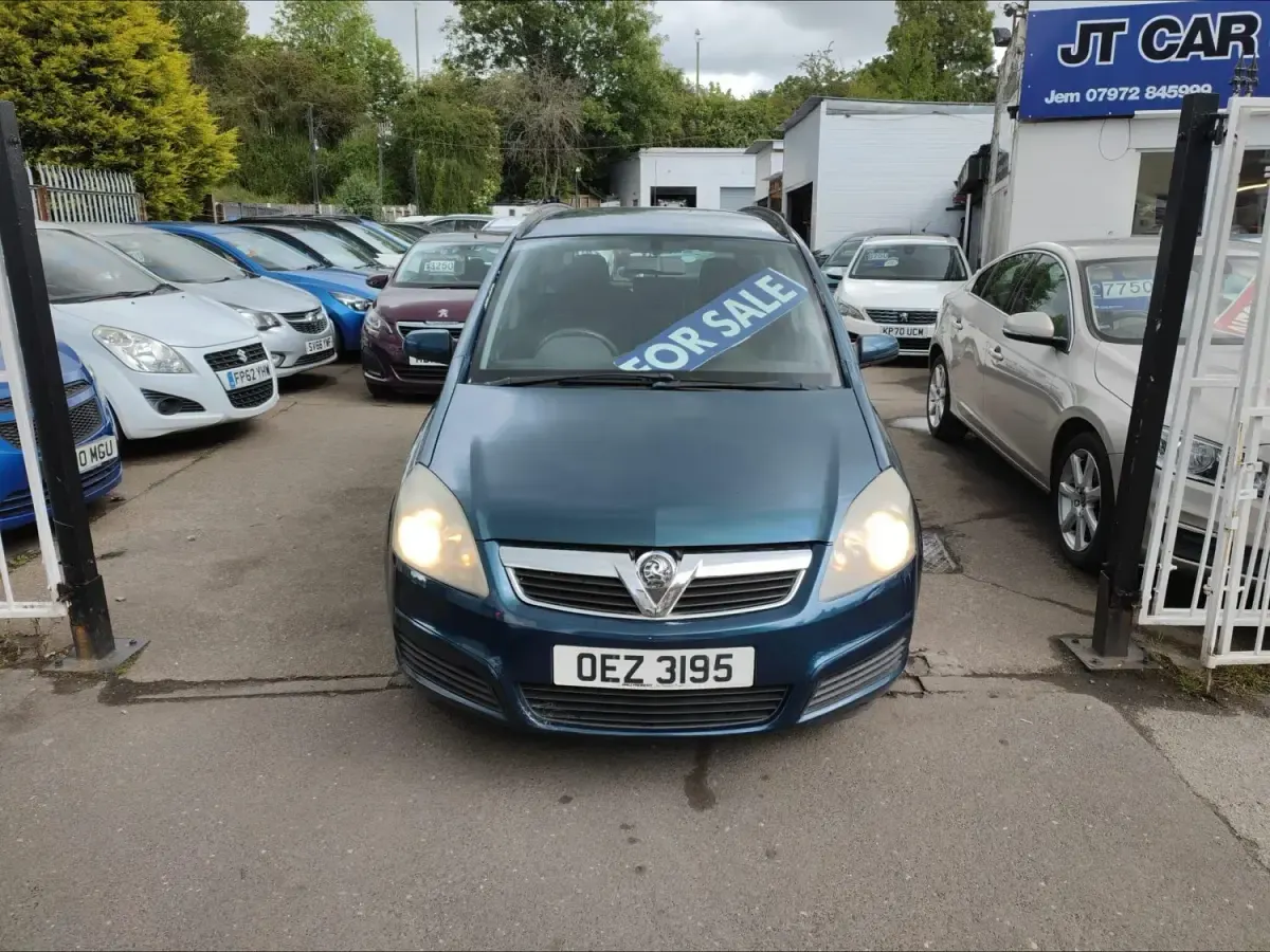 Second-hand Vauxhall Zafira Club 2007 Albastru Monovolum
