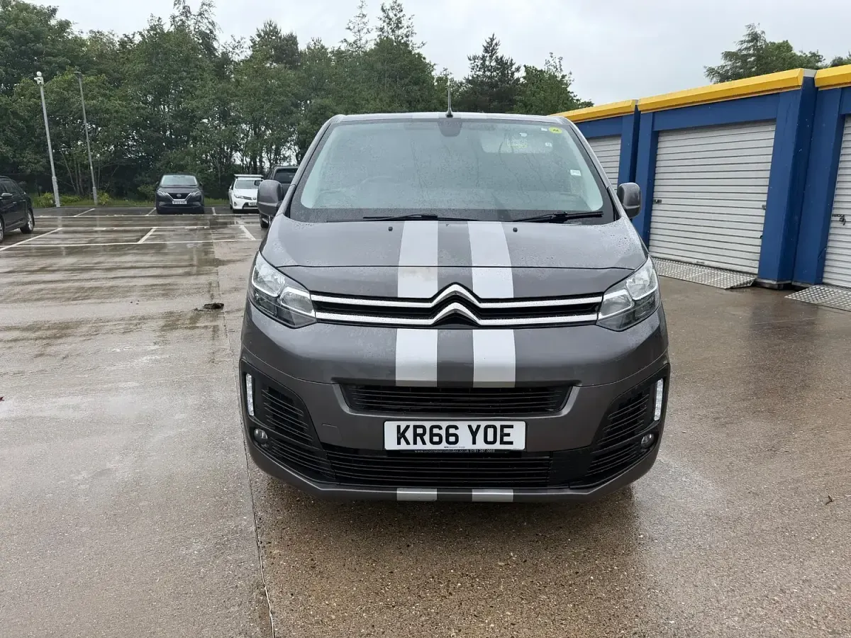 Used Citroën Dispatch 120 HP (88 kW) 2017 Grey MPV