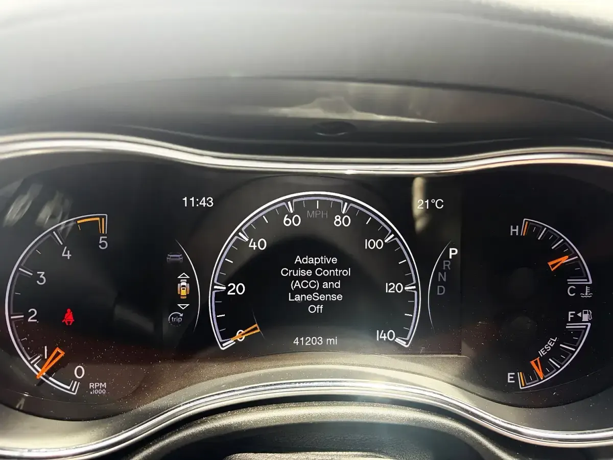 Used Jeep Grand Cherokee Overland 250 HP (183 kW) 2019 Grey SUV