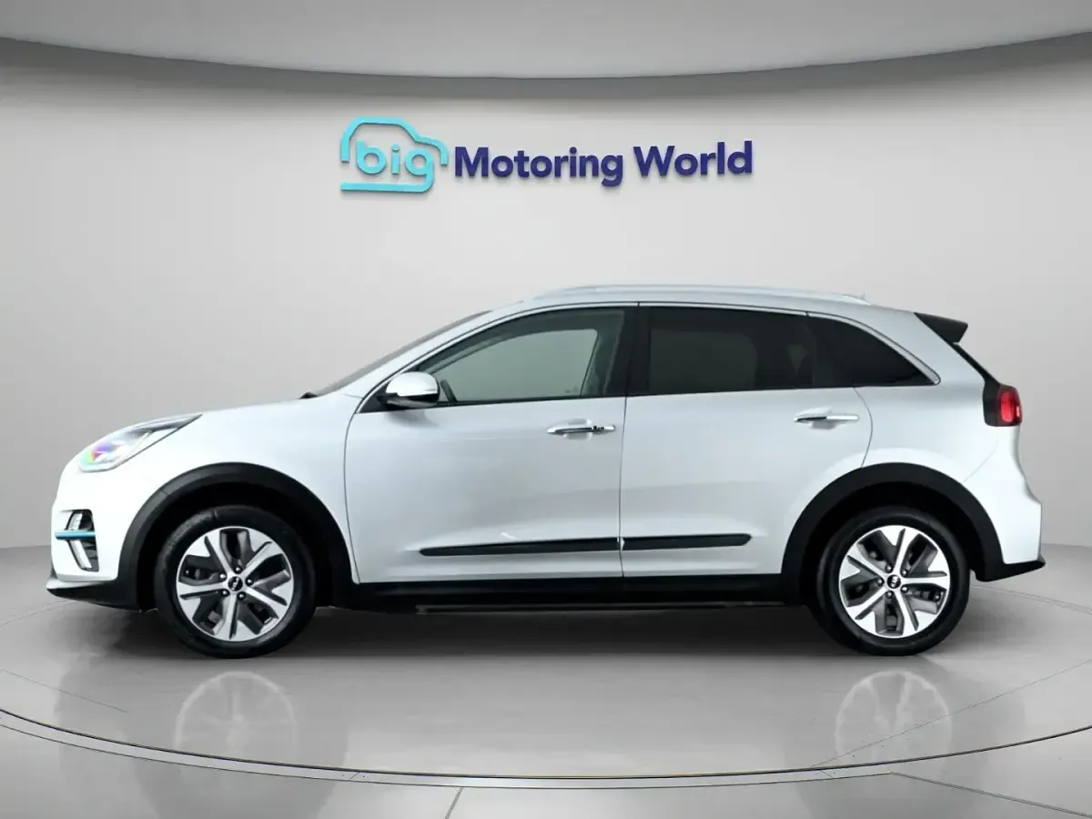 Used Kia e-Niro 147 kW (201 HP) 2021 SUV