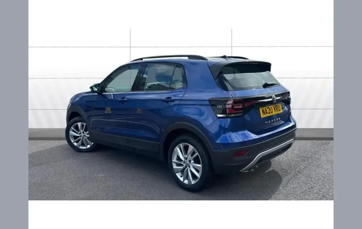 Used VW T-Cross SE 95 HP (69 kW) 2020 Blue SUV