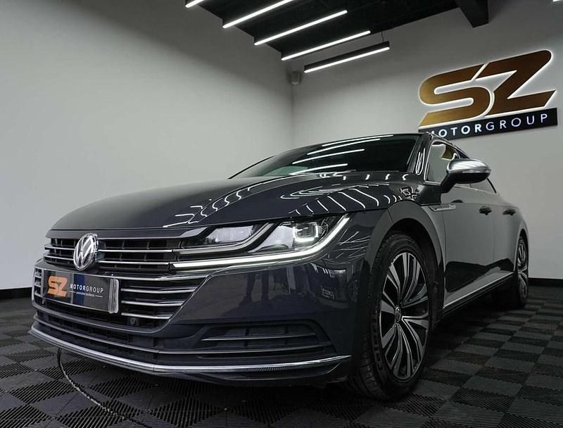 Used VW Arteon Elegance 190 HP (139 kW) 2019 Grey Hatchback