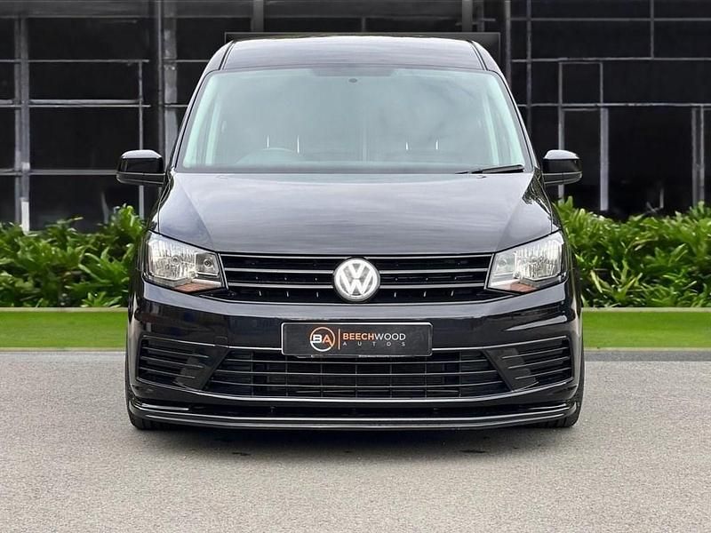 Used VW Caddy Maxi Startline 102 HP (75 kW) 2019 Black MPV
