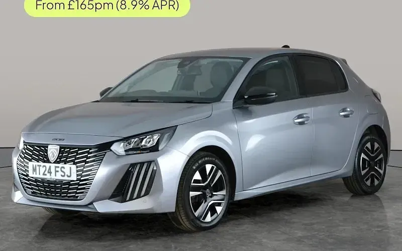 Used Peugeot 208 Allure 101 HP (74 kW) 2025 Hatchback