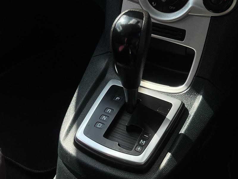 Used Ford Fiesta Titanium 96 HP (70 kW) 2011 Black Hatchback