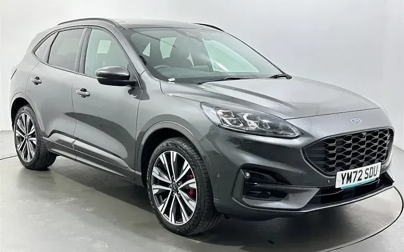 Usado Ford Kuga ST-Line X 225 HP (165 kW) 2023 SUV