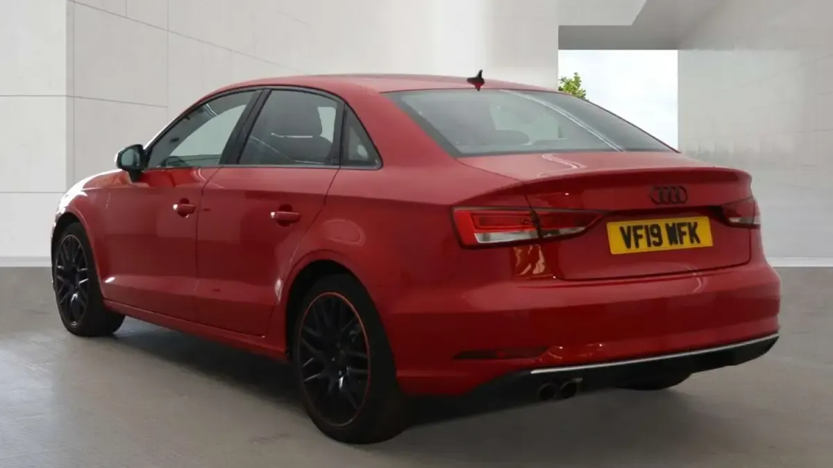 Used Audi A3 Sport 150 HP (110 kW) 2019 Red Sedan