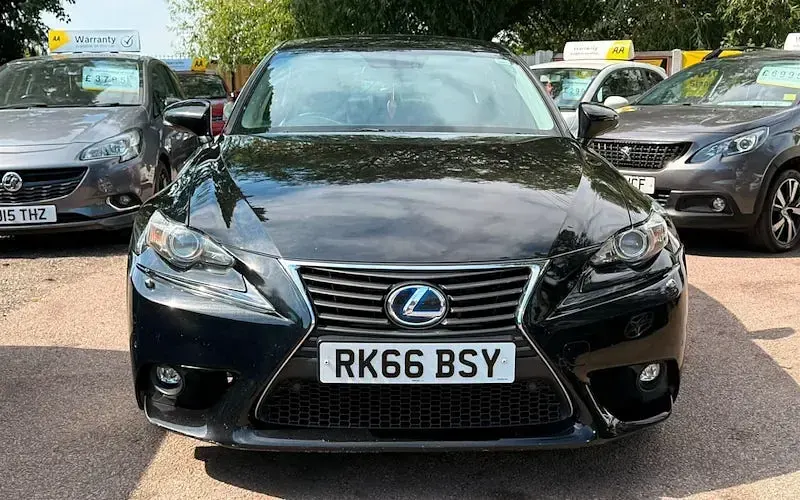 Used Lexus IS300h Executive Line 223 HP (164 kW) 2016 Sedan